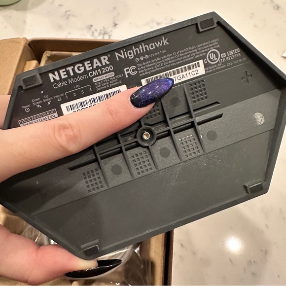 (NEW IN BOX) NETGEAR Nighthawk Cable Modem CM1200 - Picture 6 of 9